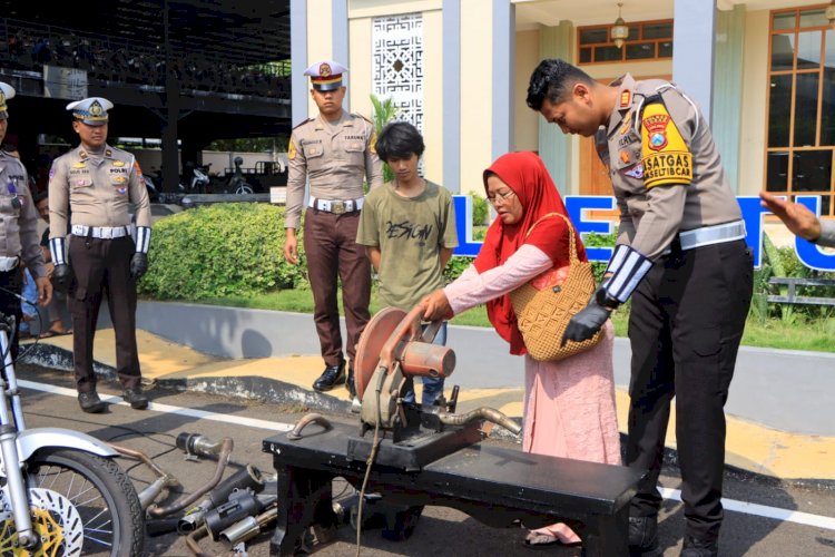 Jelang Nataru Polres Tuban Amankan Ratusan Kendaraan Roda Dua Berknalpot Brong